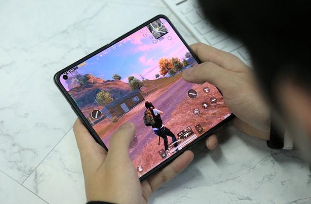 和平精英辅助【先行者直装V1.5】车辆透视 触摸自瞄 透视绘制 掩体漏击 人物美化